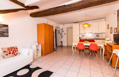 Roman Quarter Apartamento | Palazzo Saluzzo Paesana Beautiful Flat