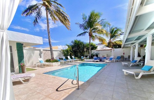 Noord Villa | Suite con cama King de Palm Beach, a 5 minutos a pie del hotel Beach & Marriott