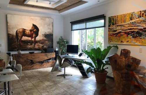 Esterillos Este Villa | Palm Coast Luxury Rentals