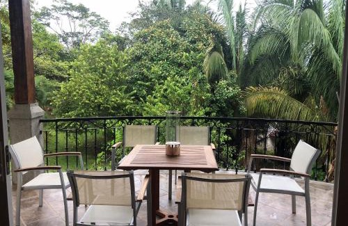 Esterillos Este Villa | Palm Coast Luxury Rentals