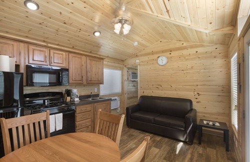 Palm Desert Casa | Palm Springs RV Resort