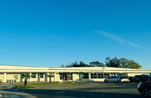 Emerson Park Apartamento | Kingston Luxe Suites Riverside ApartamentoBelvilla