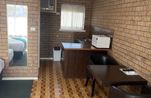 Victor Harbor Hotel | Pan Co Victor Harbor