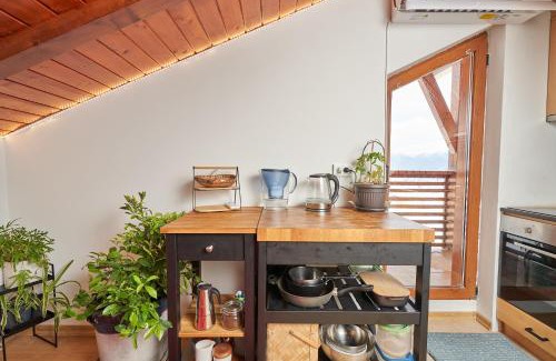 Shiligarnika Apartamento | Panoramic 2 Bedroom Cabin Retreat Japanese Style