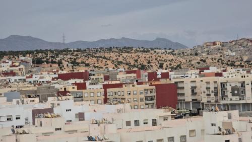 Oulad Khallouf Apartamento | Panoramic Family Apartment Agadir New