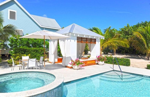 West Bay Casa | Papaya Cottage by Grand Cayman Villas & Condos
