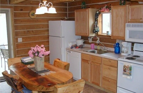 Custer Casa | Papoose