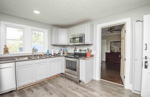 Kodak Casa | Par for the Course Inn