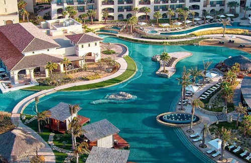 Los Cabos Apartamento | Paradise 2 Bedroom Penthouse with GOLF COURSE, WATERSLIDES, & ROPE SWING!
