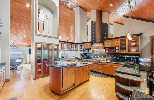 Honaunau-Napoopoo Casa | Paradise at Bay View Farms w/ Private Infinity Pool, Hot Tub & Incredible Views