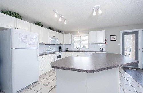 Lethbridge Condominio | Paradise Canyon Golf Resort - Signature Walkout Condo 380