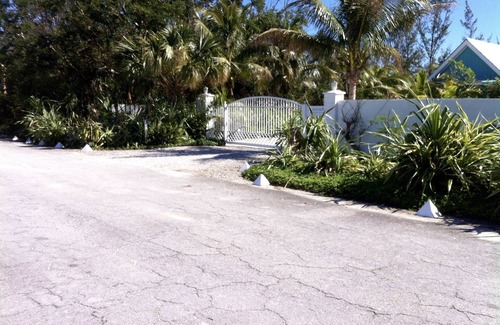 Freeport Cabaña | Paraíso en millas de playa de arena blanca y mar turquesa, privado y seguro.