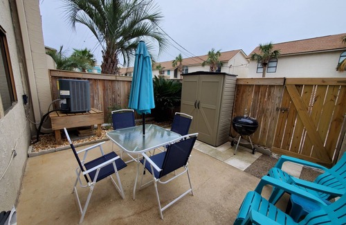 Sugar Beach Casa | Paraíso en la playa con aguas cristalinas y complejo frente al golfo - 2 BR Suites