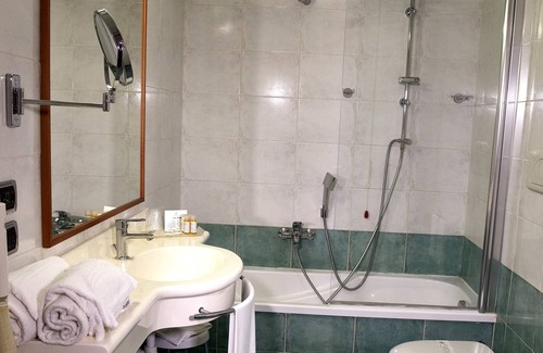 Gasperina Hotel | Park Hotel Mirabeau