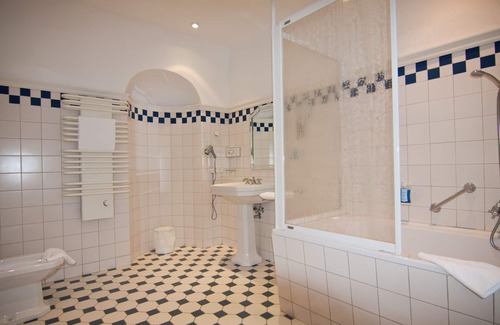 Halberstadt Hotel | Parkhotel Unter den Linden