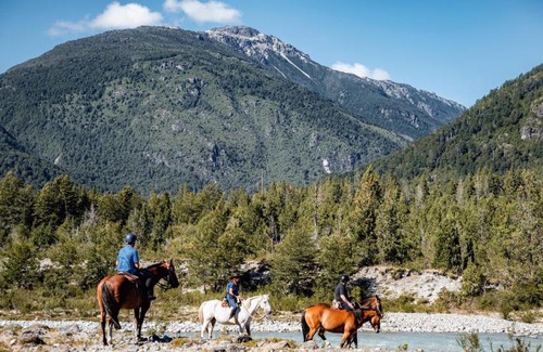 Cochamo Cabina | Patagonia East River