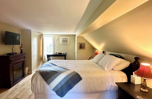 Perth-Andover Hotel | Pathsaala Inn & Restaurant