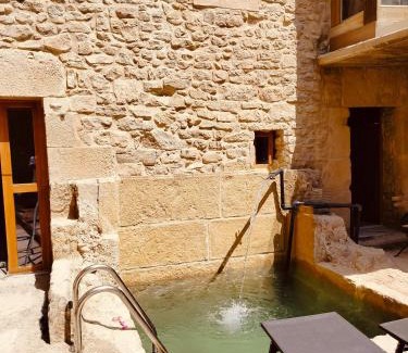 Cenicero Apartamento | Patio y Calados Rioja Suites