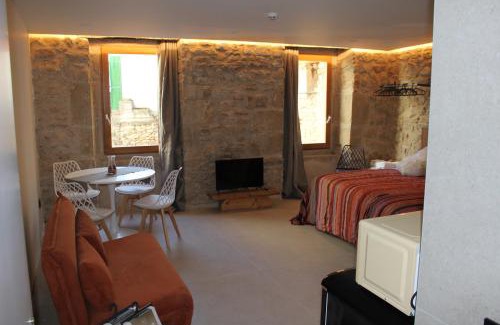 Cenicero Apartamento | Patio y Calados Rioja Suites