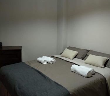 Puebla de Lillo Apartamento | Peña del viento a pie de pistas estación San Isidro