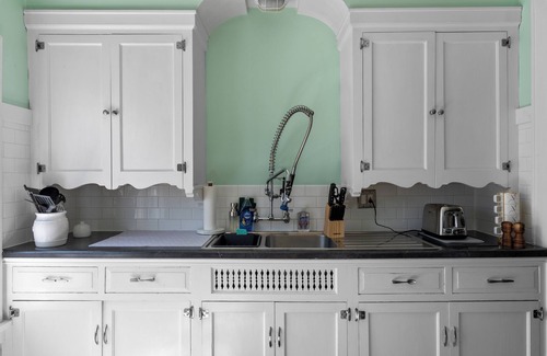 Bay View Apartamento | Peaceful 1 Bedroom in Bayview!