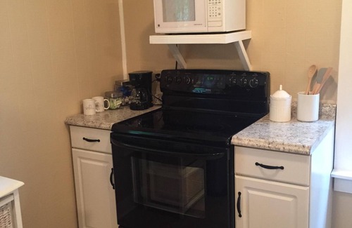 Ashland City Cabaña | Acogedora casa de campo 25 min. del centro de Nashville !!