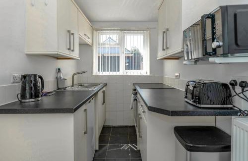 Filton Casa | Peaceful Filton retreat w/fenced garden