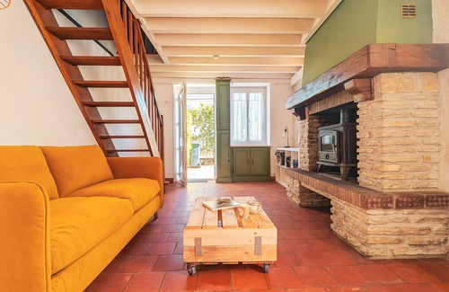 Chateauroux Cabaña | Casa tranquila en Châteauroux con jardín y estacionamiento privado