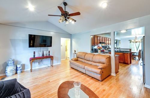 Ernul Casa | Peaceful North Carolina Getaway w/ Large Deck!