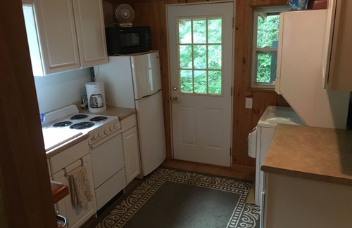 Hendersonville Cabina | Tranquilo / relajante y perfectamente ubicado