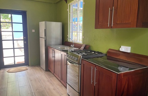 Soufriere Cabaña | Peaceful Retreat in Nature. Charming Cottage in Soufrière.