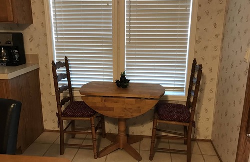 Monroe City Casa | “Peaceful Retreat” @ MTL