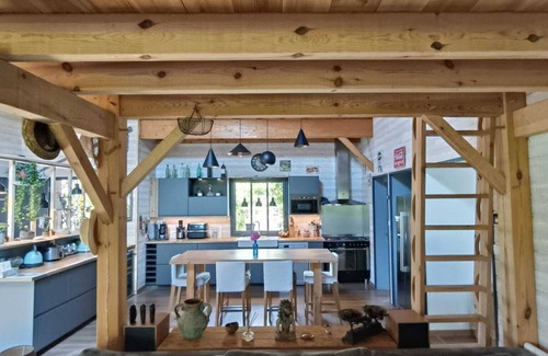 Le Porge Casa | Peaceful wooden house in a green setting 10 minutes from the beach!