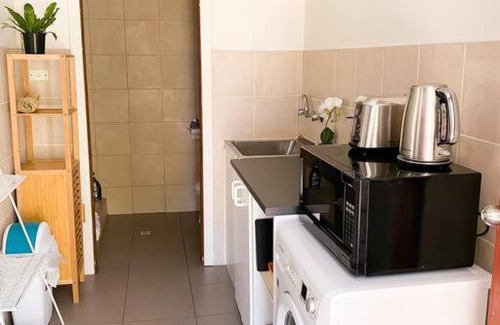 Bow Bridge Apartamento | Peacehaven Shack on the Irwin Inlet