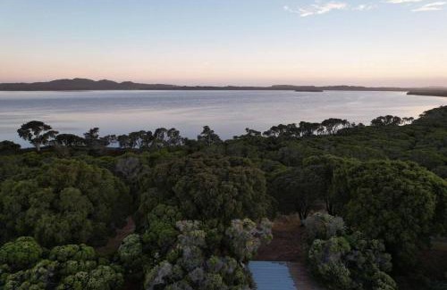 Bow Bridge Apartamento | Peacehaven Shack on the Irwin Inlet