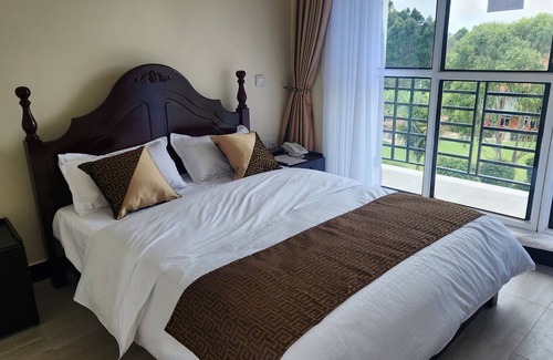 Western Region Hotel | Peak Hotel