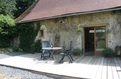 Genis Casa | Pear Tree Gite