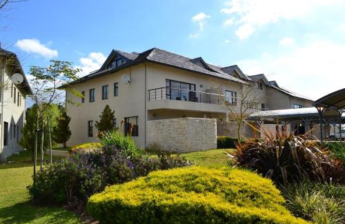 Cape Winelands Cabina | Pearl Valley-Golf Safari SA