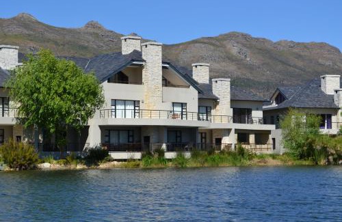 Cape Winelands Cabina | Pearl Valley-Golf Safari SA