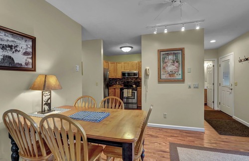 Clymer Condominio | Peek'n Peak 2 Bedroom Condo, Ground Floor