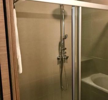 Brazzaville Hotel | Pefaco Hotel Maya Maya