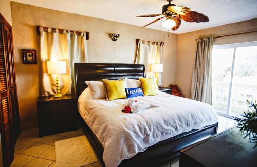 San Pedro Hotel | Pelican Reef Villas Resort