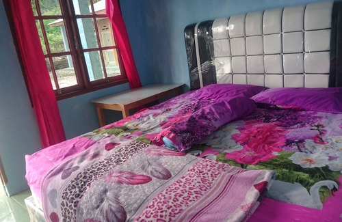 Silahi Sabungan Hotel | Penginapan Rindu Alam Soala Gogo