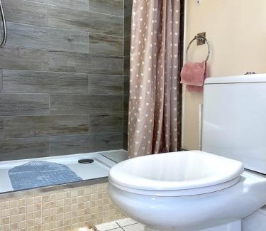 Havering Park Apartamento | Penn Gardens Standard Studio - 4