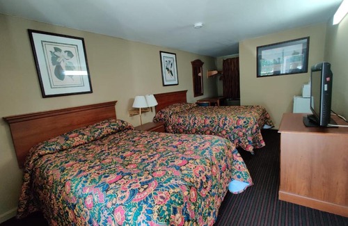 Rexmont Hotel | Pennswoods Inn