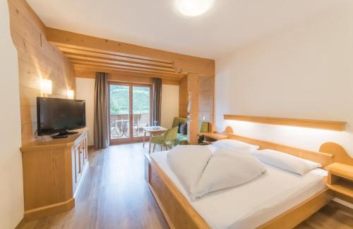 Castelbello-Ciardes Hotel | Pension Apartments Pardell