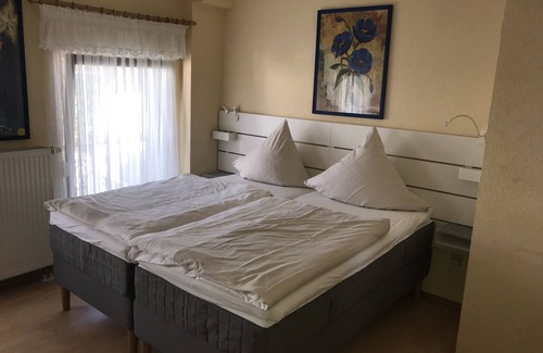 Schwalbach Casa | Pension & Gaststätte Handelshof