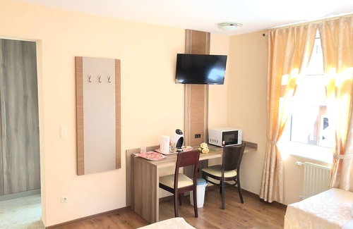 Adorf Hotel | Pension in Adorf/Vogtland: Quietly situated, family-friendly.