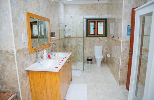 La Digue Hotel | Pension Michel - Villa Roche Bois