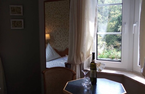 Ortslage Trotha Casa | Pension & Restaurant Am Krähenberg